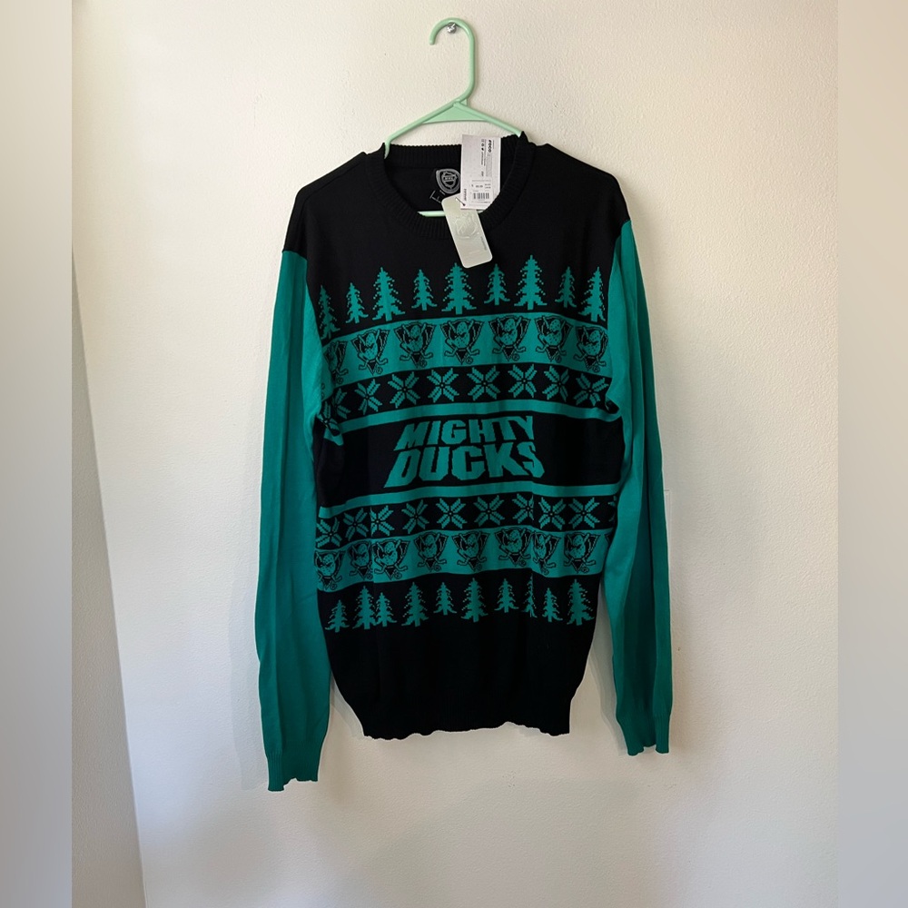 NHL Anaheim Mighty Ducks Christmas Sweater large
